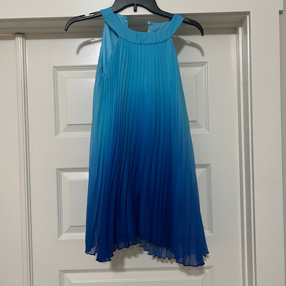 Elegant formal blue dress